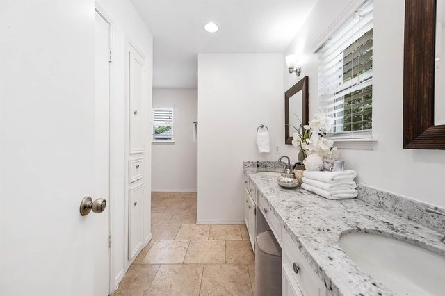 20215 Lake Sherwood Drive, Katy, TX 77450
