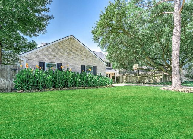 20215 Lake Sherwood Drive, Katy, TX 77450