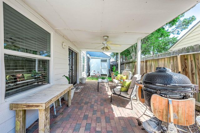 20215 Lake Sherwood Drive, Katy, TX 77450