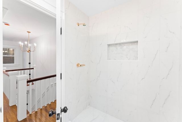 204 Lincoln St, Franklin, MA 02038