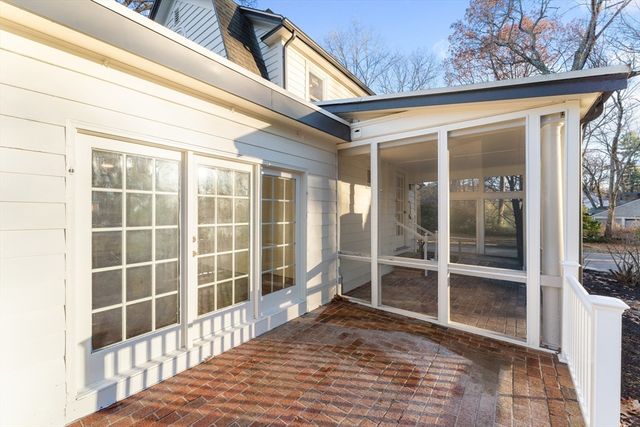 204 Lincoln St, Franklin, MA 02038