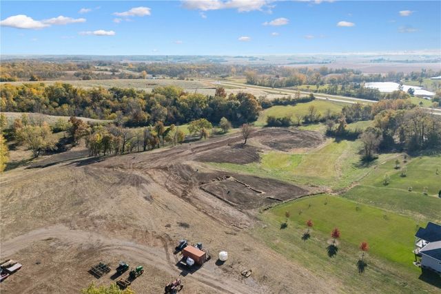 Lot 2 College Farms 5th Add, Cedar Rapids, IA 52404