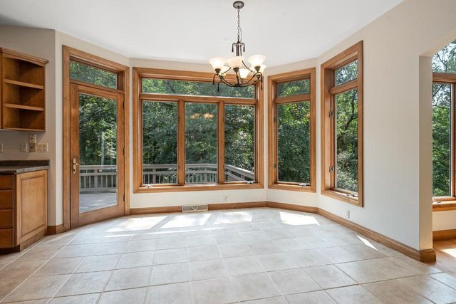 2941 S TELEMARK CIRCLE, Green Bay, WI 54313