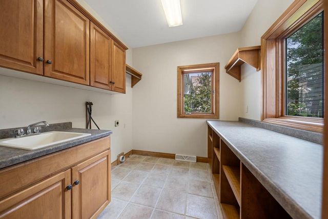 2941 S TELEMARK CIRCLE, Green Bay, WI 54313
