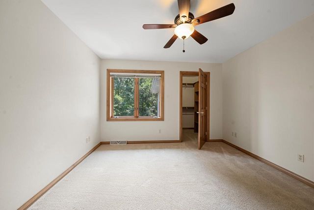 2941 S TELEMARK CIRCLE, Green Bay, WI 54313