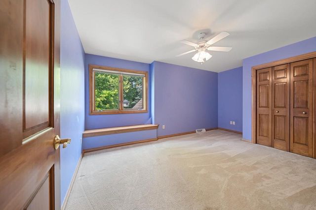 2941 S TELEMARK CIRCLE, Green Bay, WI 54313