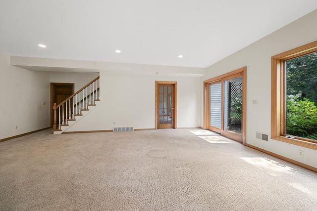 2941 S TELEMARK CIRCLE, Green Bay, WI 54313