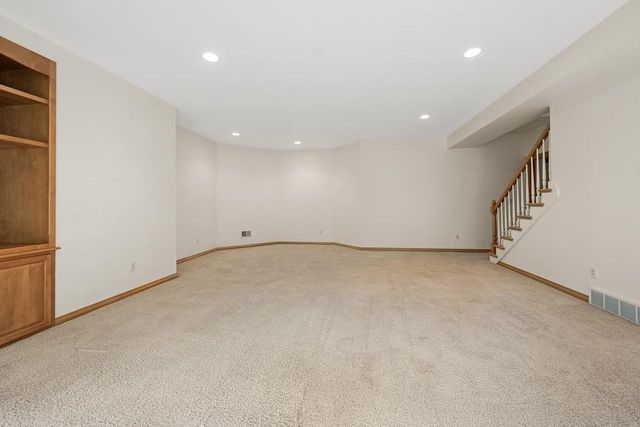 2941 S TELEMARK CIRCLE, Green Bay, WI 54313