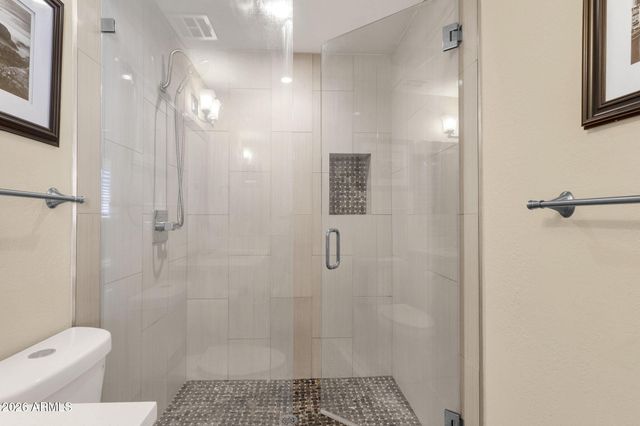 8614 E SHERIDAN Street, Scottsdale, AZ 85257