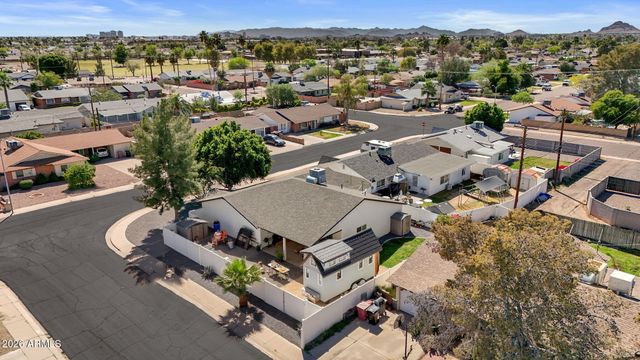 8614 E SHERIDAN Street, Scottsdale, AZ 85257