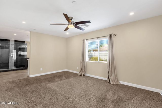 8614 E SHERIDAN Street, Scottsdale, AZ 85257