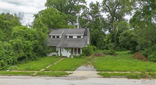3636 Pine Grove Avenue, St Louis, MO 63121
