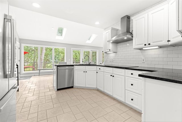 494 Anchor Lane, Portage, MI 49002