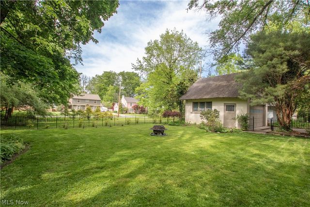 126 Columbus Street, Elyria, OH 44035