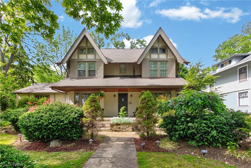 126 Columbus Street, Elyria, OH 44035