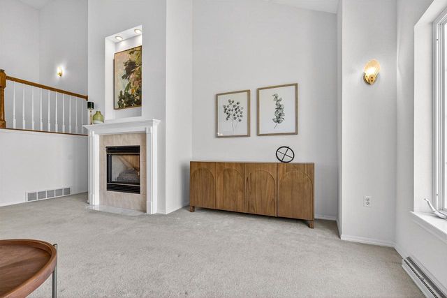 3209 N MISTWOOD LANE, Appleton, WI 54914