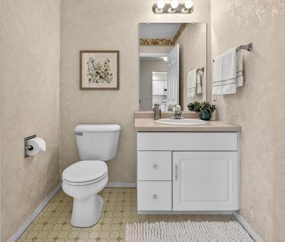 3209 N MISTWOOD LANE, Appleton, WI 54914