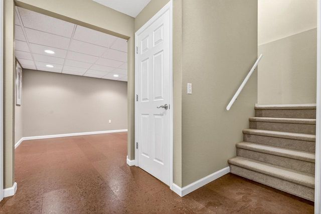 3209 N MISTWOOD LANE, Appleton, WI 54914