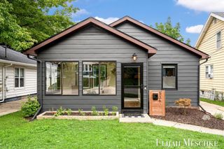 936 Valley Avenue, Grand Rapids, MI 49504