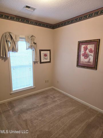 8318 Waverly Cove, Olive Branch, MS 38654