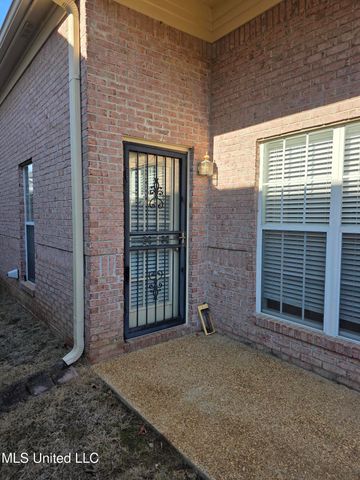 8318 Waverly Cove, Olive Branch, MS 38654