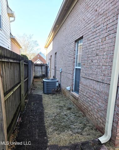 8318 Waverly Cove, Olive Branch, MS 38654