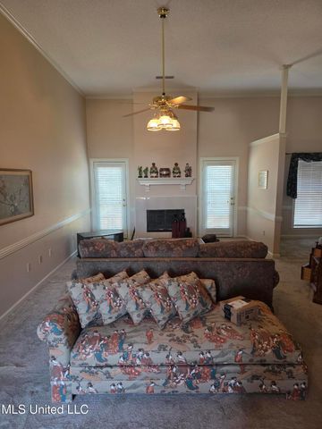 8318 Waverly Cove, Olive Branch, MS 38654