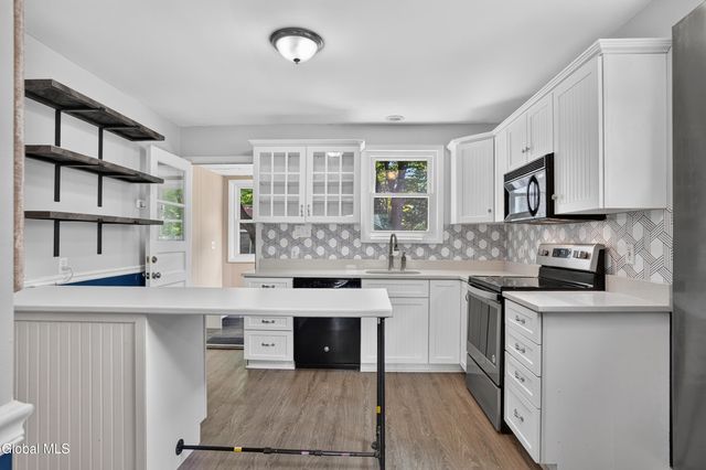 111 Daytona Avenue, Albany, NY 12203