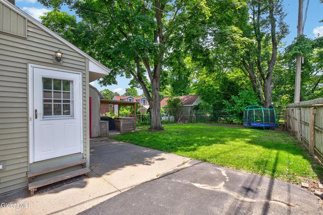 111 Daytona Avenue, Albany, NY 12203
