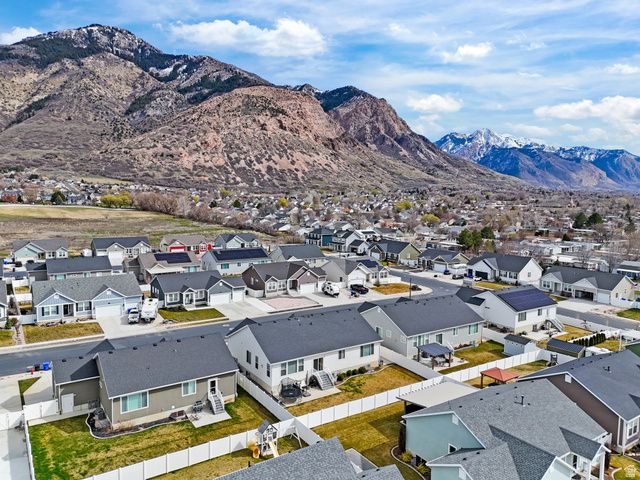 1567 N 550 E, North Ogden, UT 84404