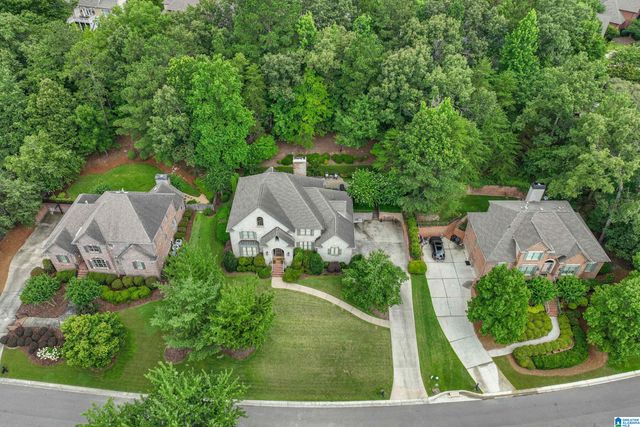 909 VESTLAKE HOLLOW CIRCLE, Vestavia Hills, AL 35242