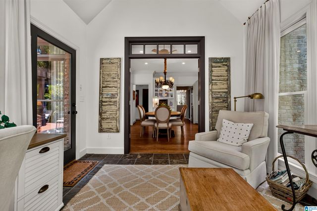 909 VESTLAKE HOLLOW CIRCLE, Vestavia Hills, AL 35242