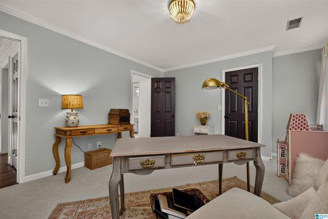 909 VESTLAKE HOLLOW CIRCLE, Vestavia Hills, AL 35242