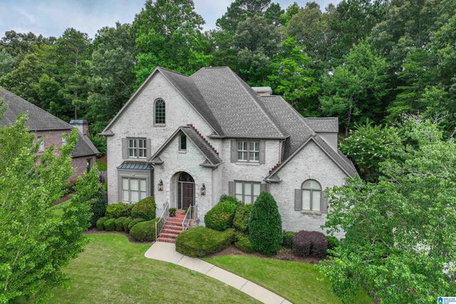 909 VESTLAKE HOLLOW CIRCLE, Vestavia Hills, AL 35242