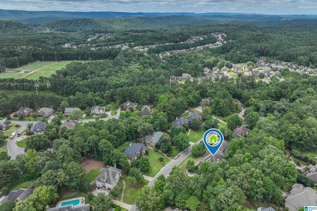 909 VESTLAKE HOLLOW CIRCLE, Vestavia Hills, AL 35242