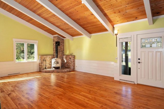 100 Valley View Court, Verona, WI 53593