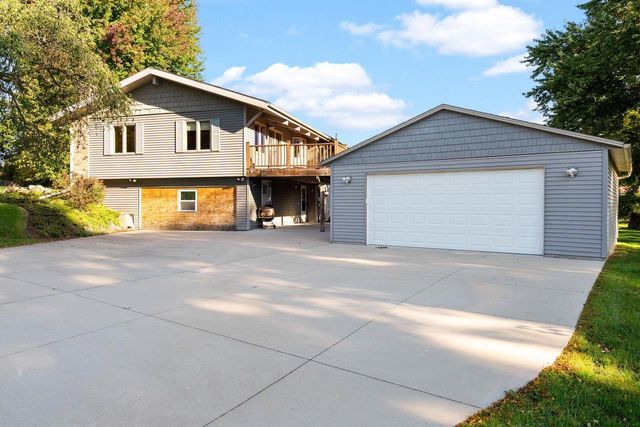 100 Valley View Court, Verona, WI 53593