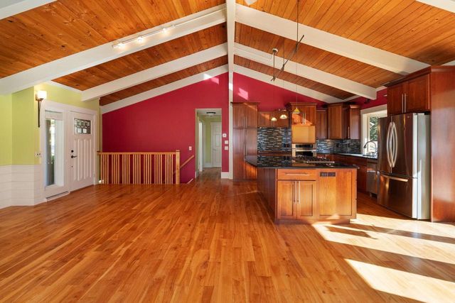 100 Valley View Court, Verona, WI 53593