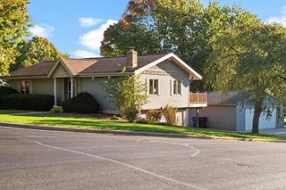 100 Valley View Court, Verona, WI 53593