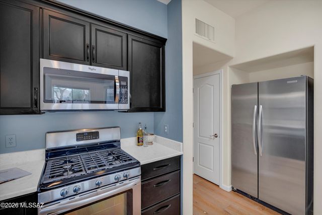 11986 N Labyrinth Drive, Oro Valley, AZ 85737