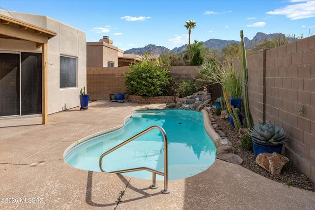 11986 N Labyrinth Drive, Oro Valley, AZ 85737