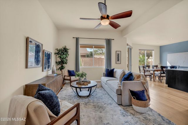 11986 N Labyrinth Drive, Oro Valley, AZ 85737