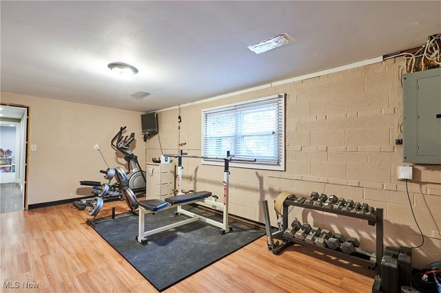 1818 Joan of Arc Circle, Cuyahoga Falls, OH 44223