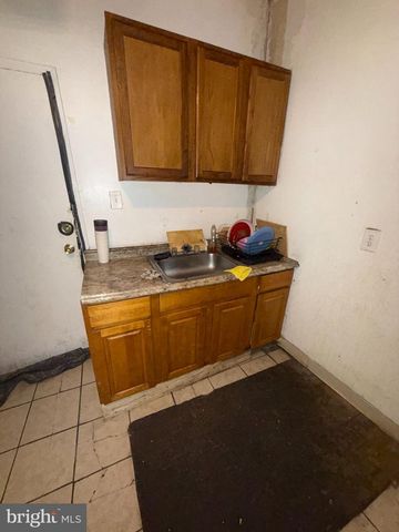 410 N 52ND ST, Philadelphia, PA 19139