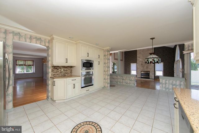 342 NORTHCROFT RD, Springfield, PA 19064