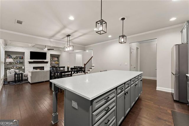 6514 Lemon Grass Lane, Flowery Branch, GA 30542