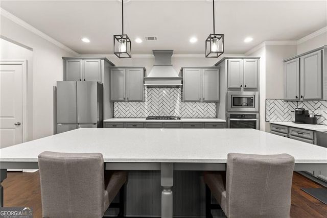 6514 Lemon Grass Lane, Flowery Branch, GA 30542