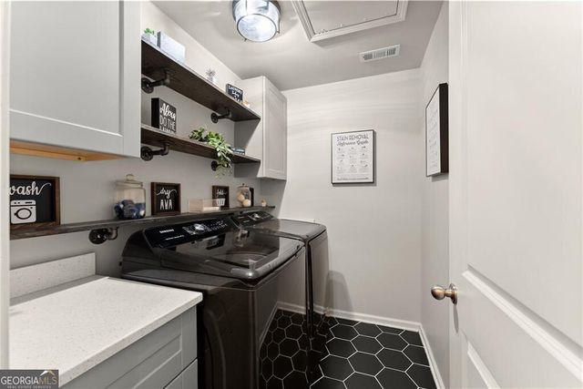 6514 Lemon Grass Lane, Flowery Branch, GA 30542