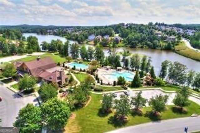6514 Lemon Grass Lane, Flowery Branch, GA 30542