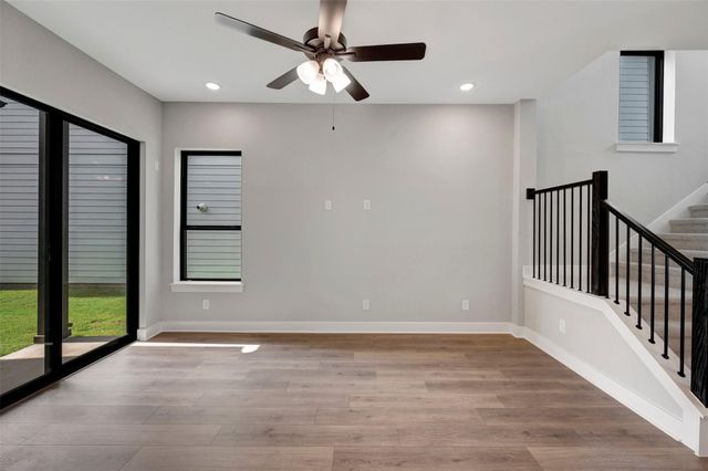 16718 Vibrant Avenue, Hockley, TX 77447